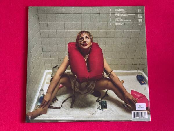 LADY GAGA" HARLEQUIN " 1 LP. LIMITED EDITION. COLOURED VINYL - Image 3