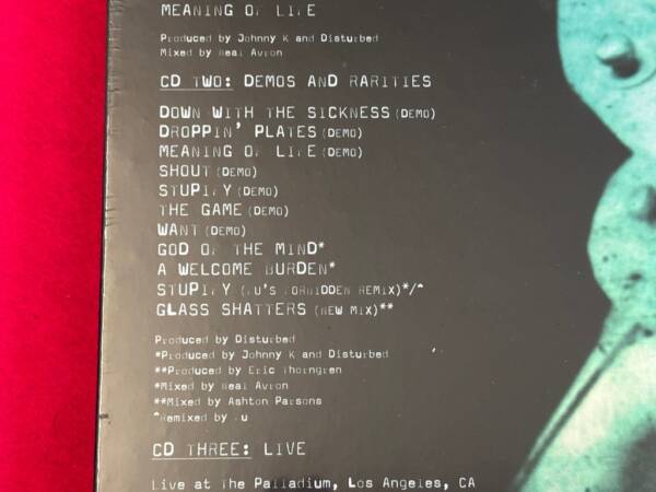 DISTURBED " THE SICKNESS " 1 LP + 3 CD. ED. LIMITADA 25 ANIVERSARIO.  VINILO DE COLOR. - Imagen 5