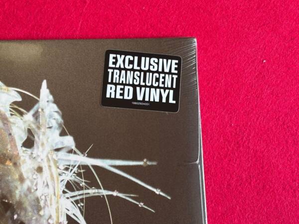 MILEY CYRUS " SOMETHING BEAUTIFUL " 1 LP. ED. LIMITADA. VINILO DE COLOR - Imagen 2