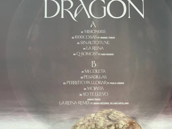 LOLA INDIGO " NAVE DRAGON " 1 LP. VINILO DE COLOR - Imagen 3