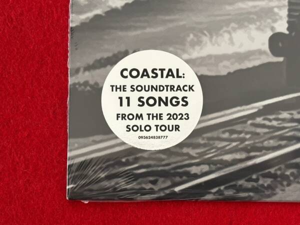 NEIL YOUNG " COASTAL " 1 LP. - Imagen 2